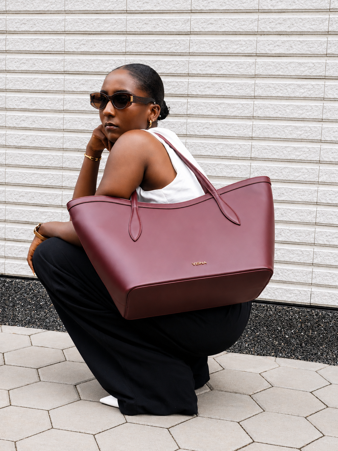 Made to carry more.
Designed to feel effortless.